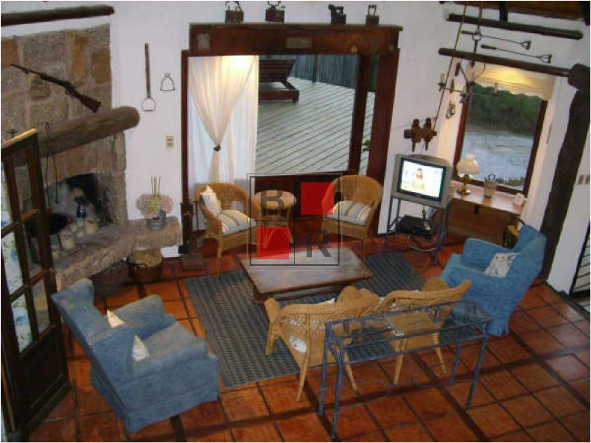Casa ID.336 - Alquiler temporada, hermosa casa, 4 dorm. 
