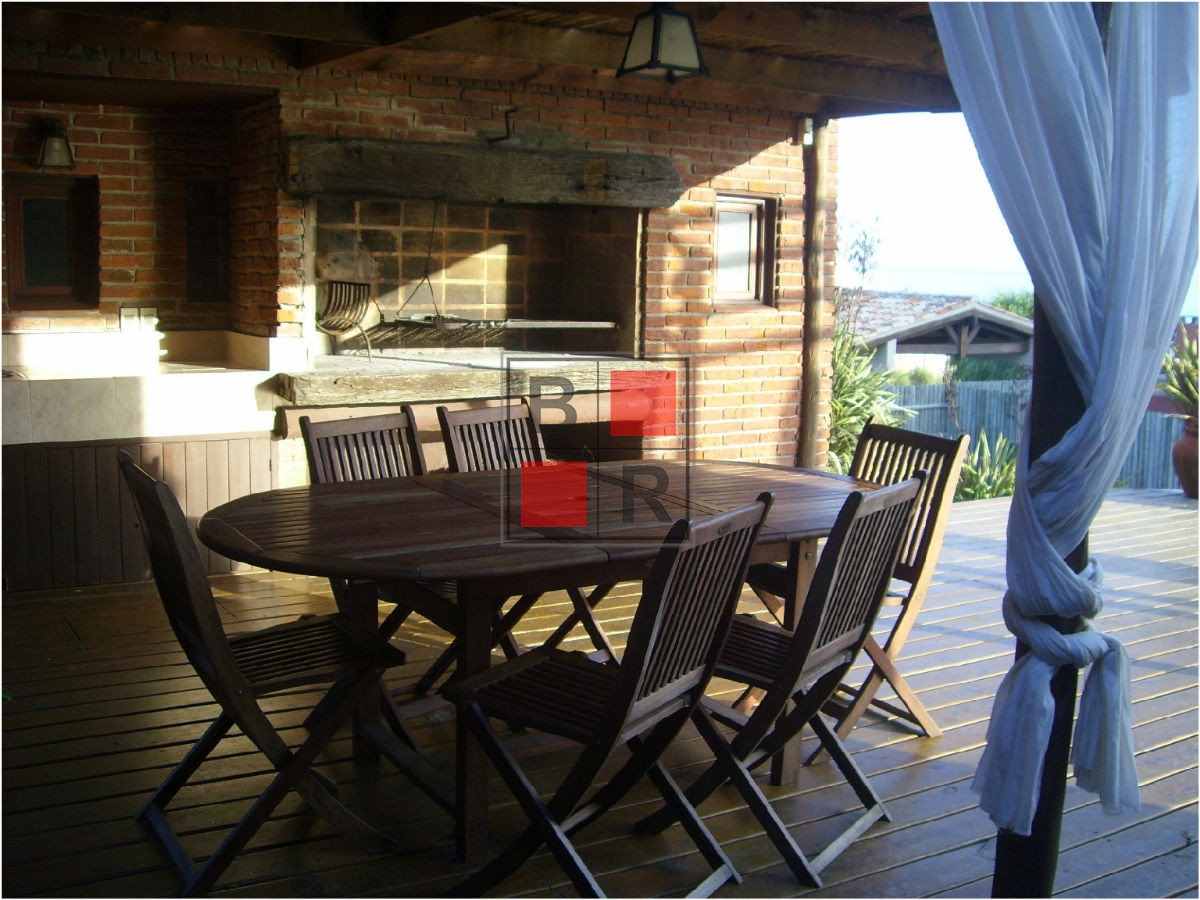 Casa ID.336 - Alquiler temporada, hermosa casa, 4 dorm. 