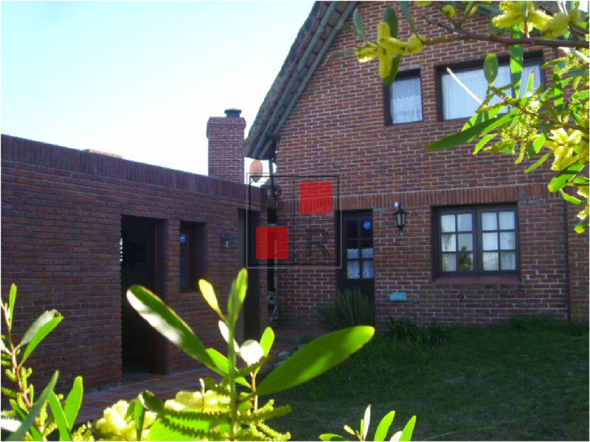 Casa ID.336 - Alquiler temporada, hermosa casa, 4 dorm. 