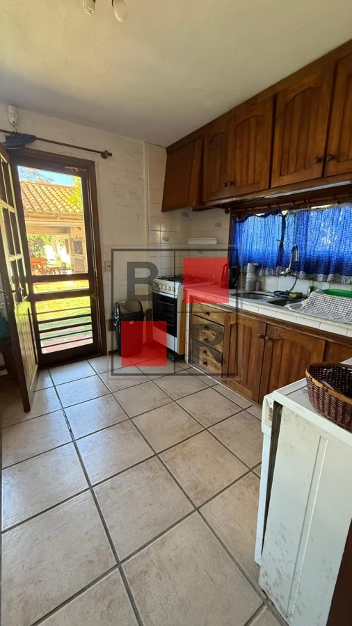 Casa ID.1336 - VENTA CASA CON PISCINA PINARES