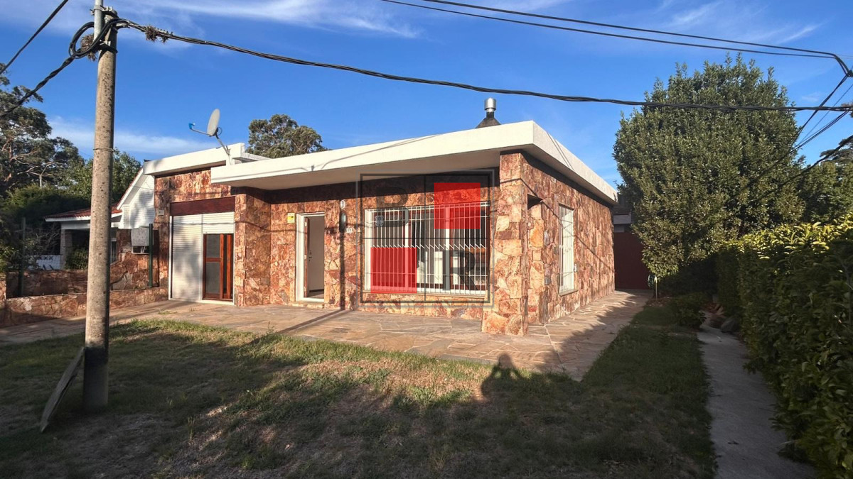 Casa ID.1399 - Casa Av de la Laguna