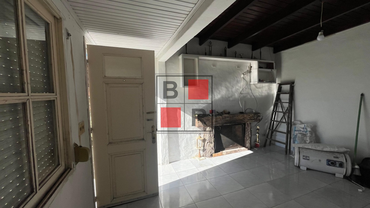 Casa ID.1033 - CASA 4 dorm en SAN CARLOS
