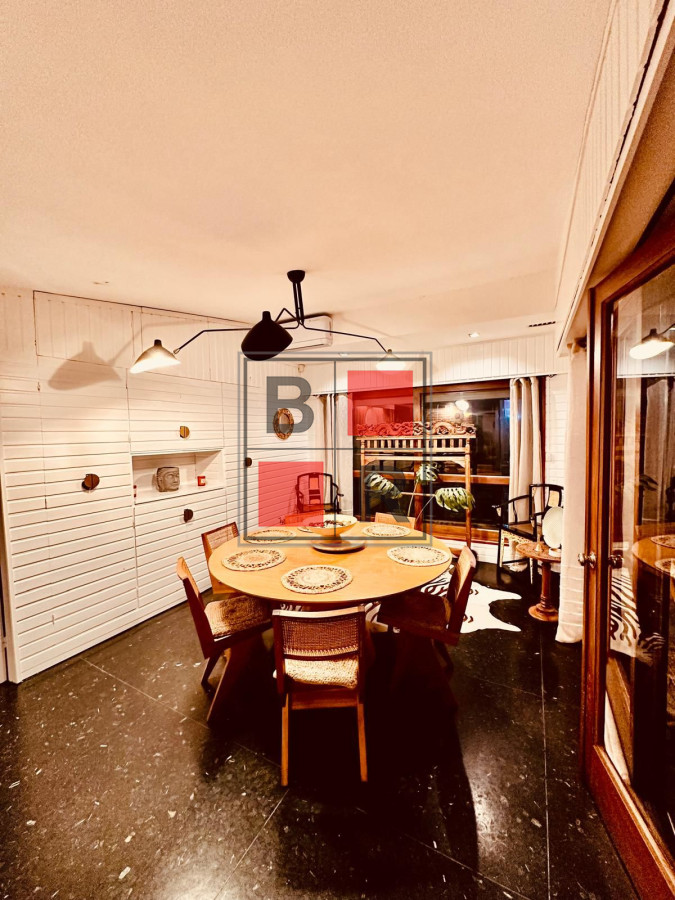Casa ID.1207 - OPORTUNIDAD DE VENTA MANSA- Chalet de 5 dormitorios 