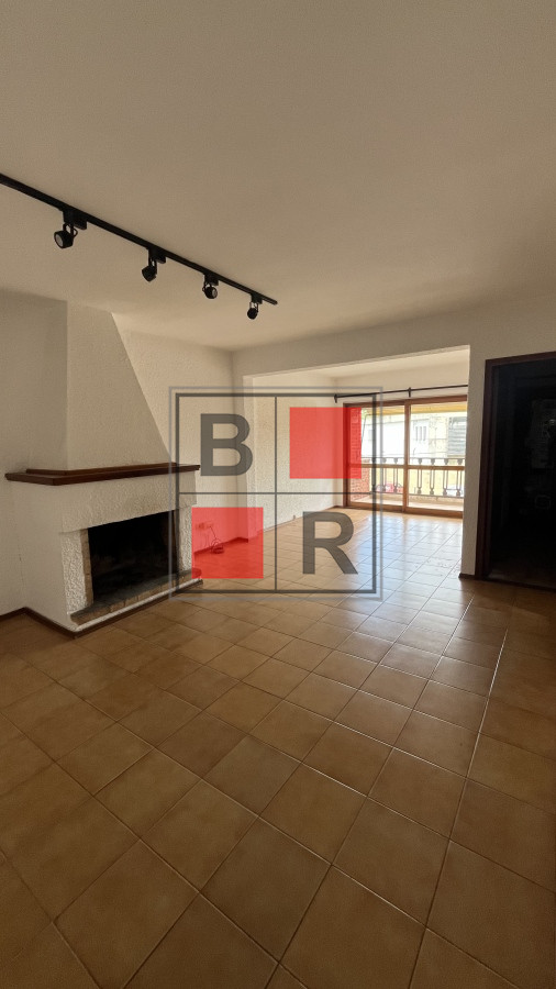 Local Comercial ID.1034 - LOCAL VENTA Parada 5 frente a ANCAP y a metros de Punta Shopping