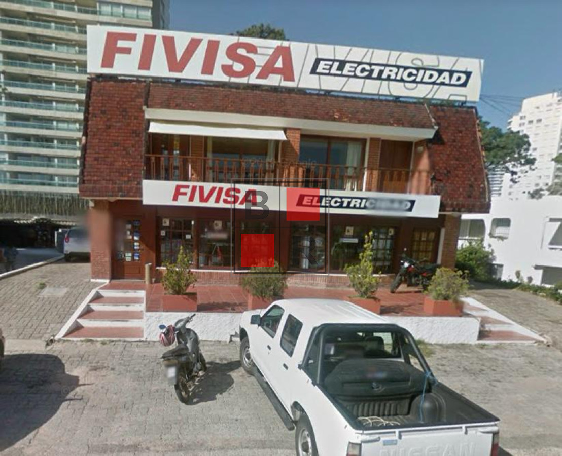 Local Comercial ID.1034 - LOCAL VENTA Parada 5 frente a ANCAP y a metros de Punta Shopping