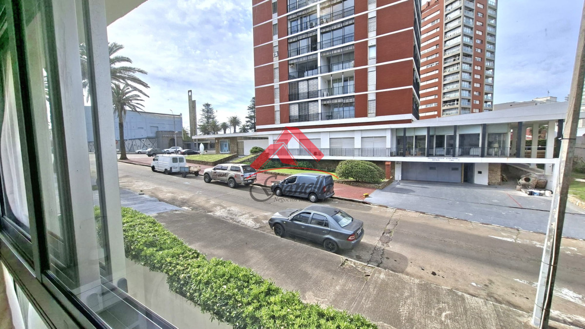 Apartamento ID.2165 - peninsula oportunidad 1 dormitorio moderno