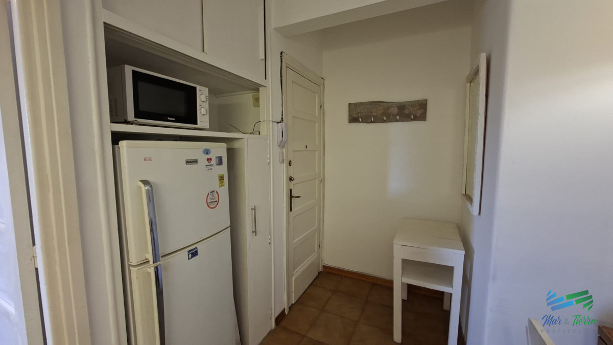 Apartamento ID.5814 - EN VENTA APARTAMENTO 2 DORMITORIOS PENINSULA, PUNTA DEL ESTE