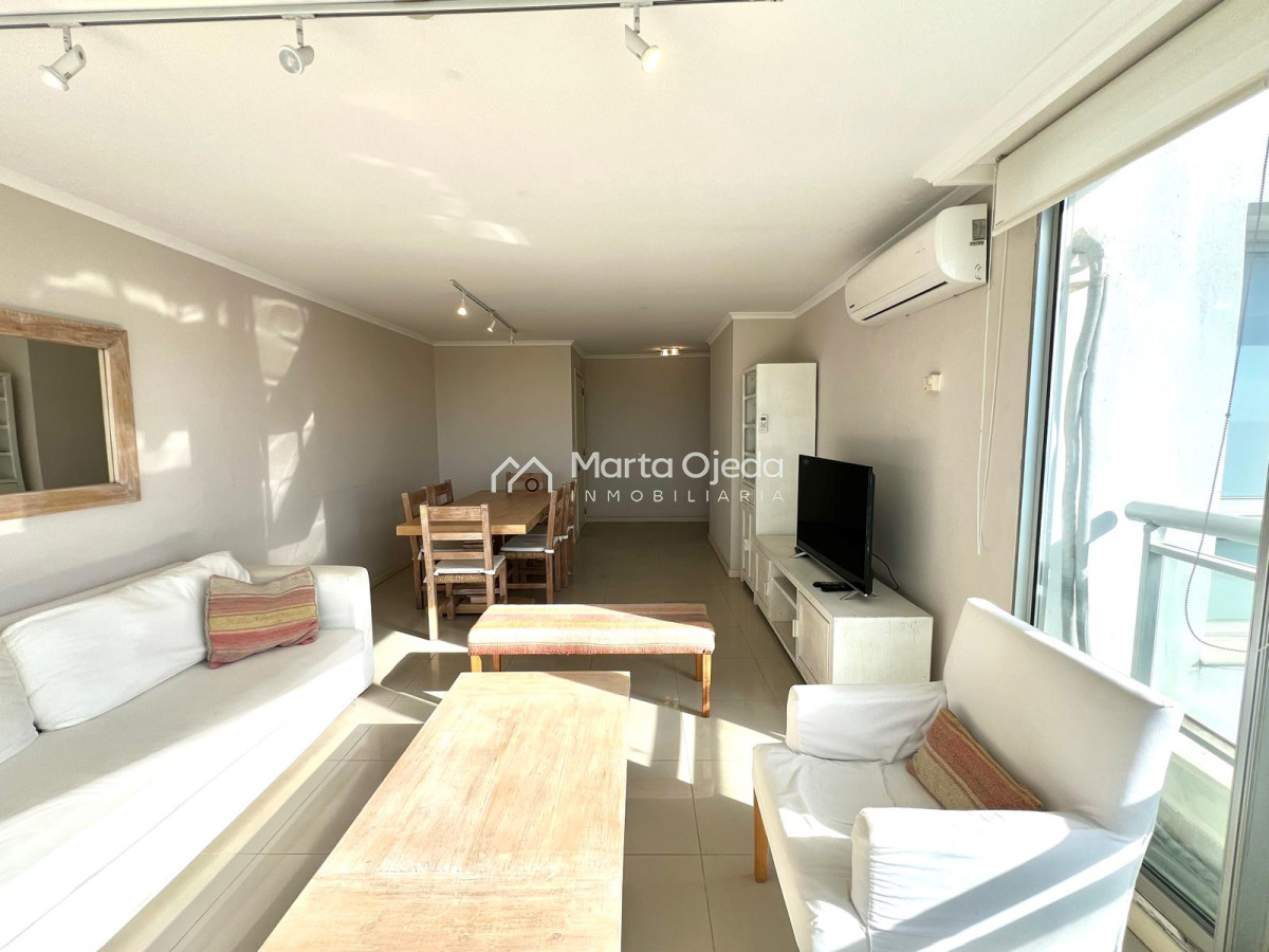 Apartamento ID.41167 - apartamento en venta de 3 dormitorios 3 baños, zona shopping, punta del este
