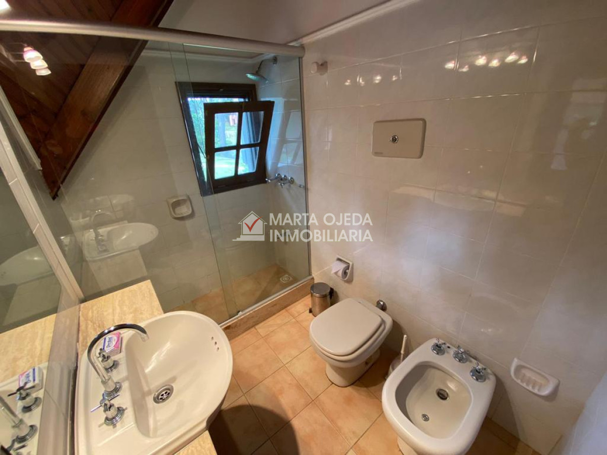 Casa ID.40944 - LUGANO 5 DORMITORIOS 4 BAÑOS