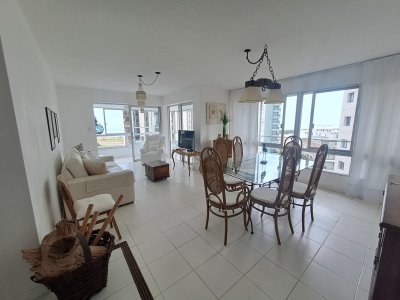 Apartamento en Brava - Punta del Este con vista 