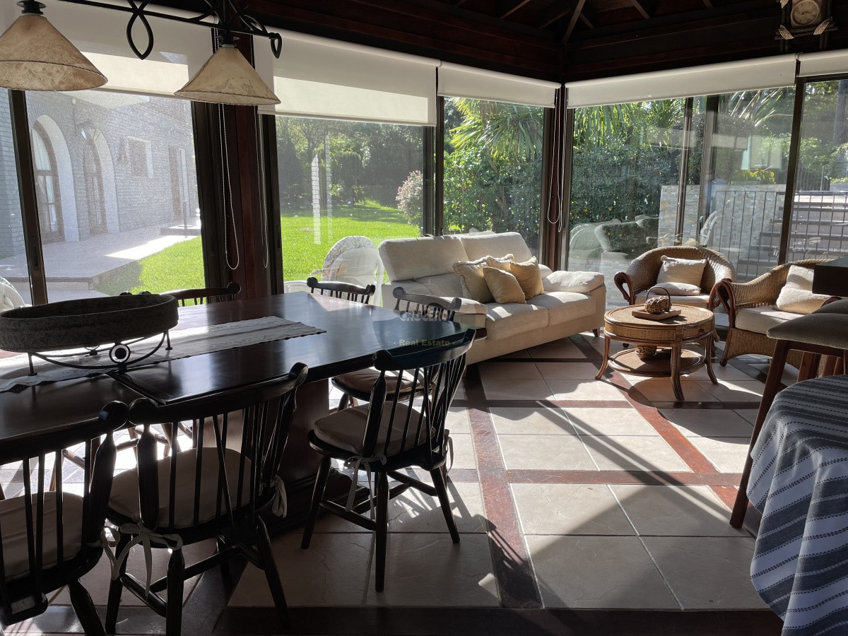 Casa ID.6567 - CASA EN VENTA EN LUGANO 3 DORMITORIOS