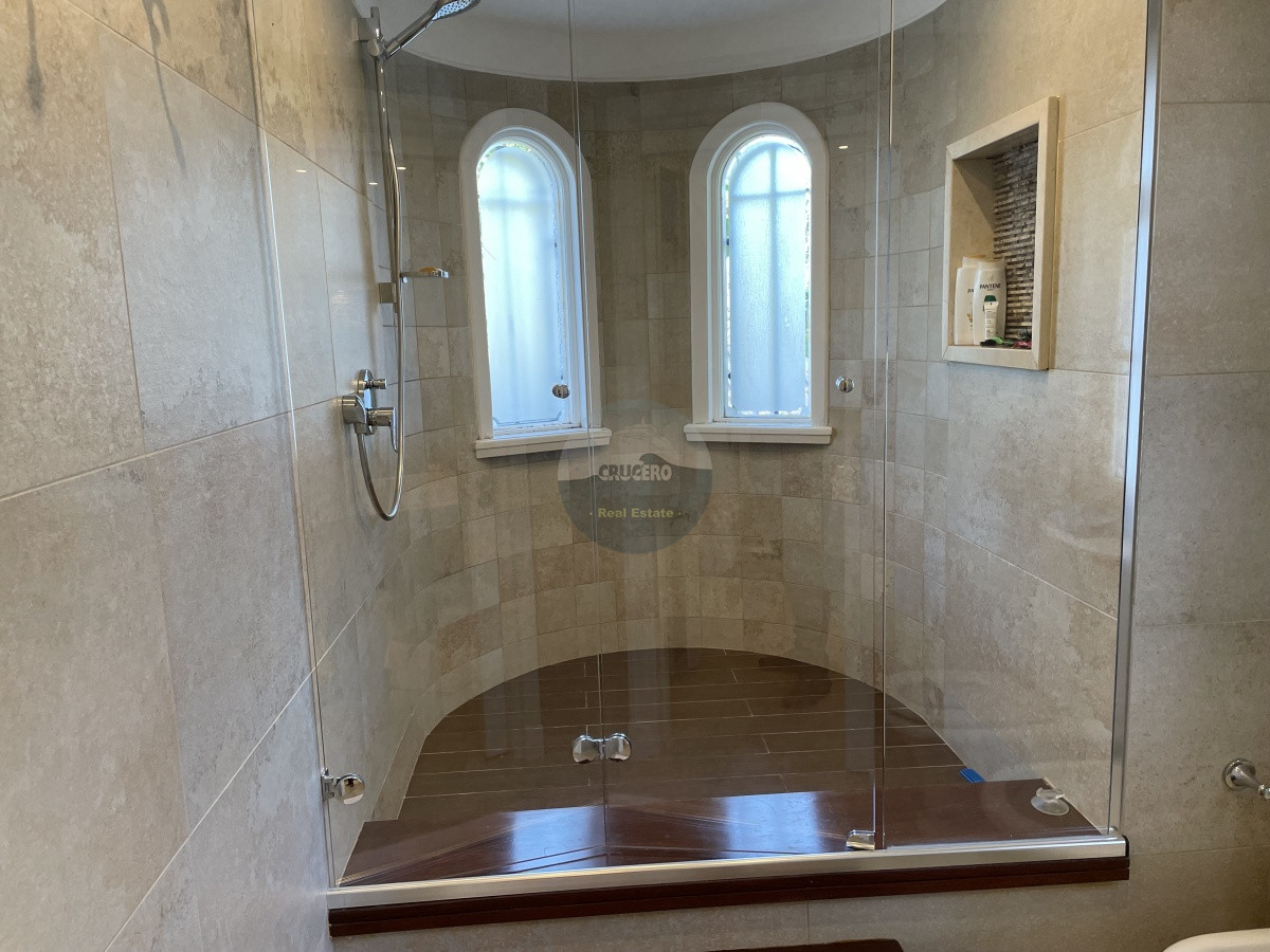 Casa ID.6567 - CASA EN VENTA EN LUGANO 3 DORMITORIOS