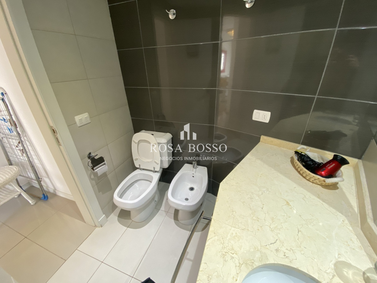 Apartamento ID.8309 - Apartamento en Brava, Punta del Este, Uruguay