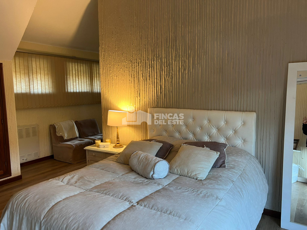 Casa ID.2497/Excelente-casa-de-5-dormitorios-en-lugano-PUNTA-DEL-ESTE - Excelente casa de 5 dormitorios en lugano PUNTA DEL ESTE