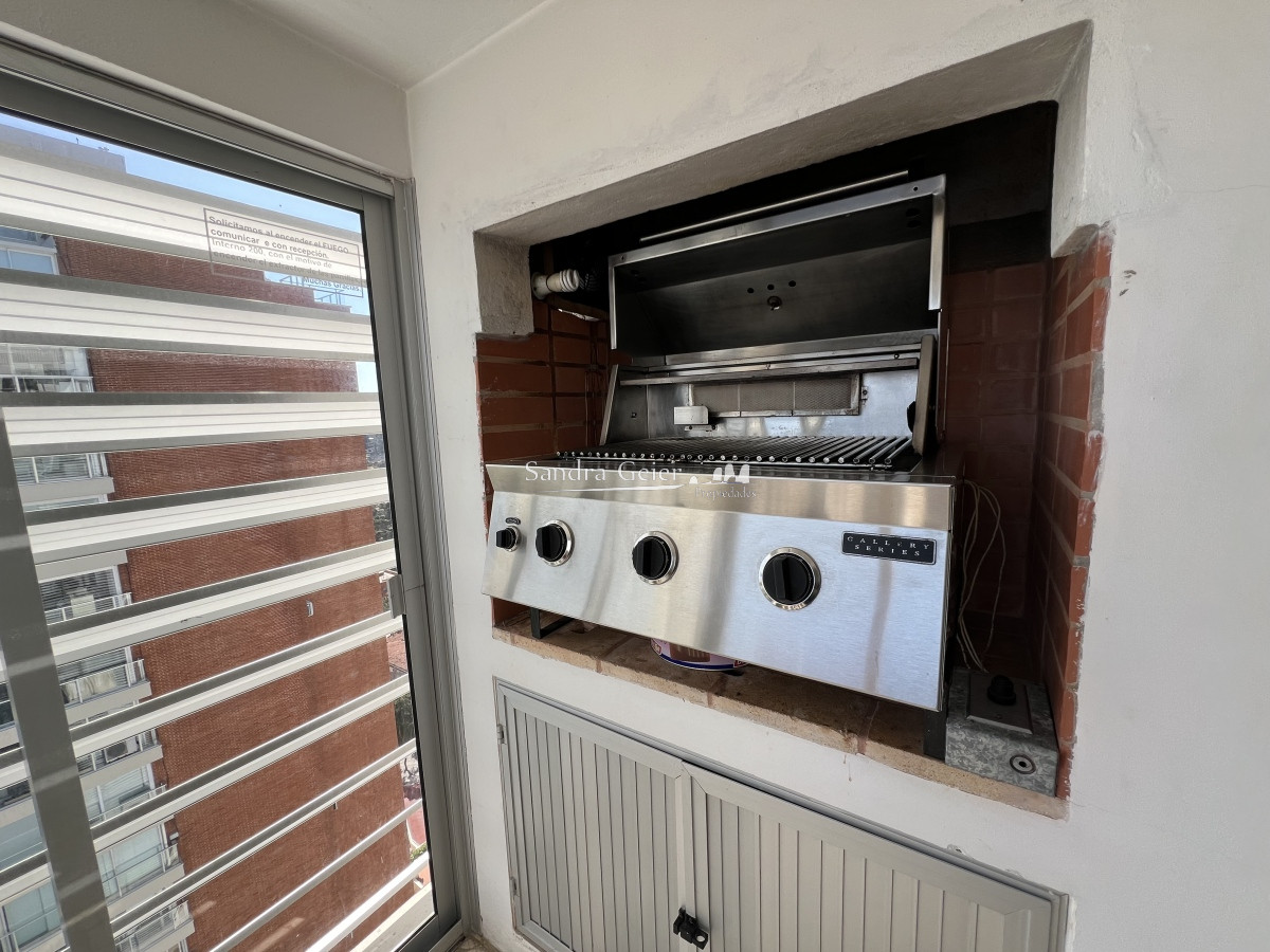 Apartamento ID.2843 -  VENTA primera linea mansa I Marangatu