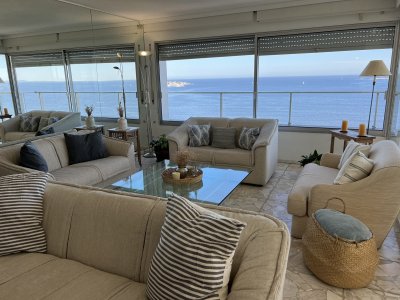 Apartamento ID.2843 -  VENTA primera linea mansa I Marangatu