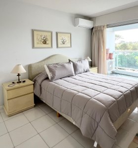 Apartamento ID.2864 - Apto en venta de 2 dormitorios, 2 baños, 1 en suite Mansa Pda. 8