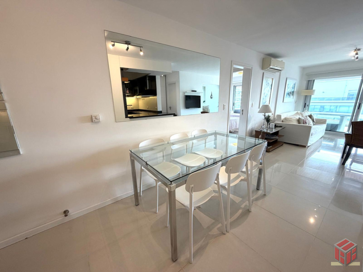 Apartamento ID.9085 - espectacular apartamento en venta en playa brava, 2 dormitorios y medio.