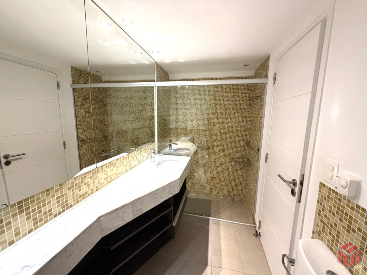 Apartamento ID.9085 - espectacular apartamento en venta en playa brava, 2 dormitorios y medio.