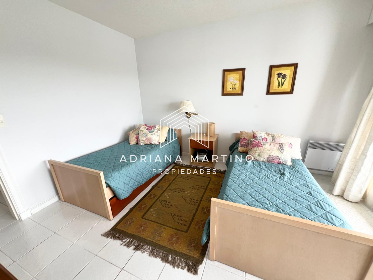 Apartamento ID.71092 - Mansa, edificio con servicios. Parada 8.