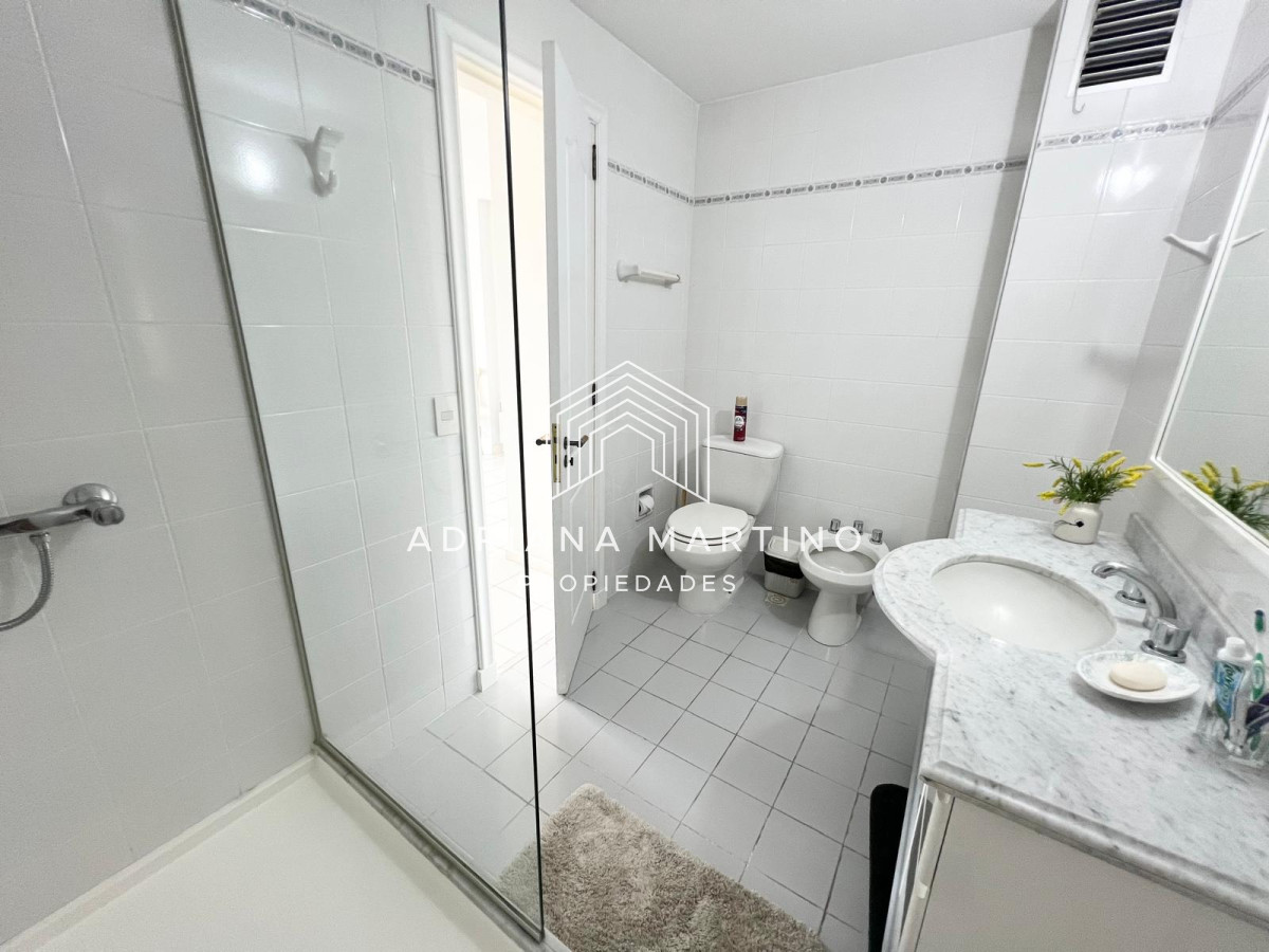 Apartamento ID.71092 - Mansa, edificio con servicios. Parada 8.