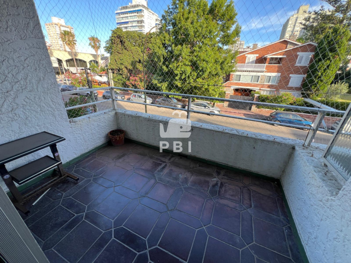 cGVuaW5zdWxhLCBlbiB2ZW50YSBhcGFydGFtZW50byAxIGRvcm1pdG9yaW8geSAxLzIgIC0gUE9TSVRBTk8gLSBSZWYgOiBQQkkxNTU1MA==