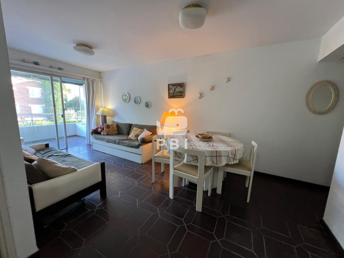 cGVuaW5zdWxhLCBlbiB2ZW50YSBhcGFydGFtZW50byAxIGRvcm1pdG9yaW8geSAxLzIgIC0gUE9TSVRBTk8gLSBSZWYgOiBQQkkxNTU1MA==