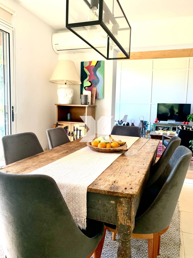 Casa ID.515 - excelente ubicación, impecable estado