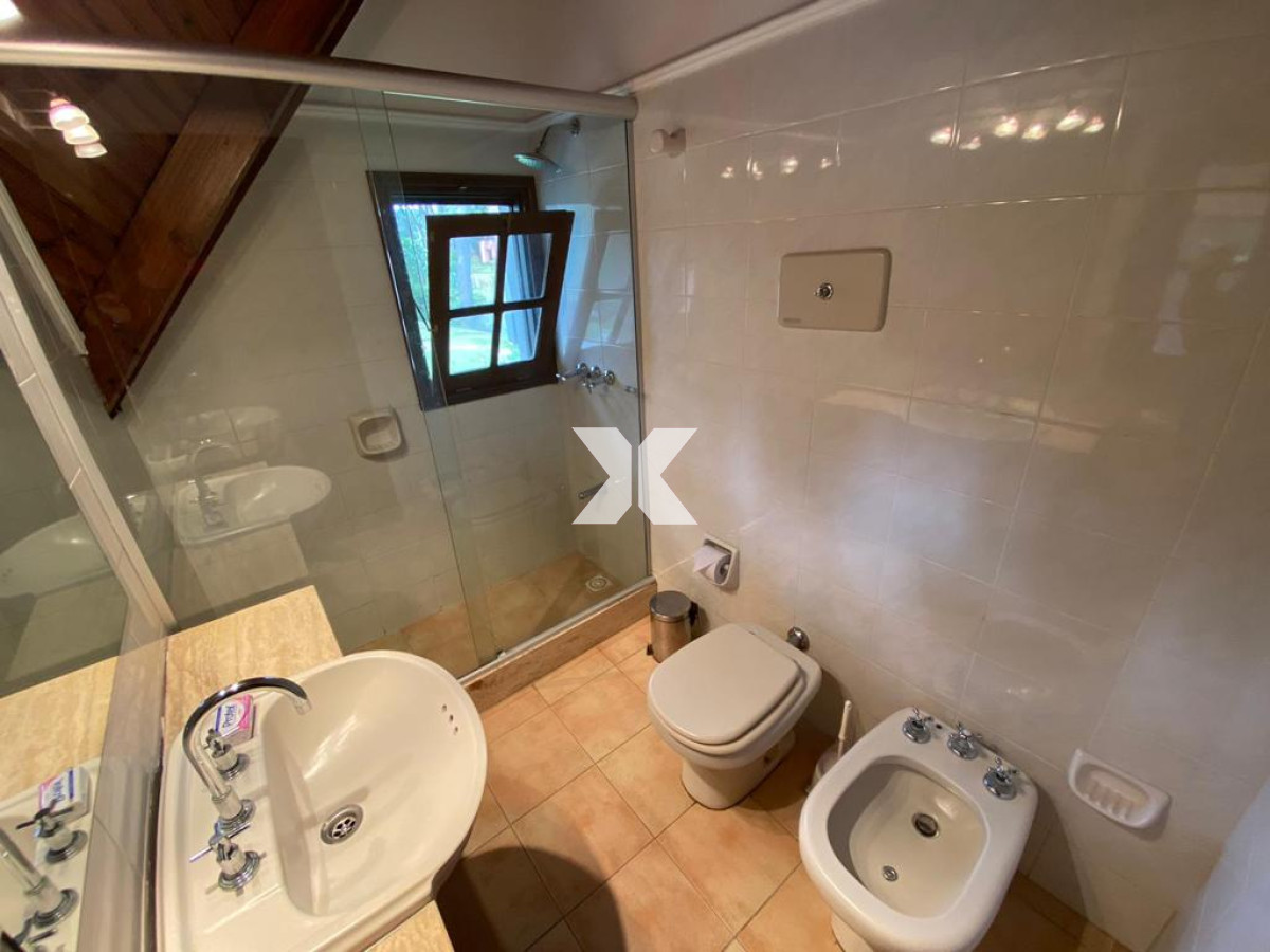 Casa ID.516 - LUGANO 5 DORMITORIOS 4 BAÑOS