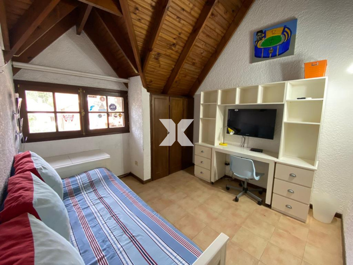 Casa ID.516 - LUGANO 5 DORMITORIOS 4 BAÑOS