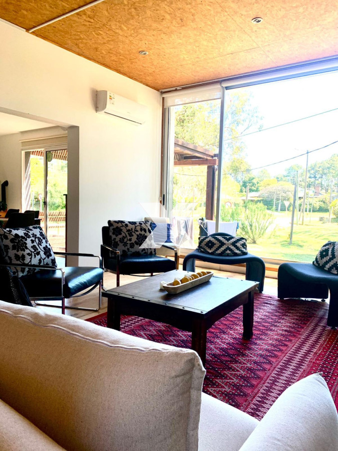 Casa ID.515 - excelente ubicación, impecable estado