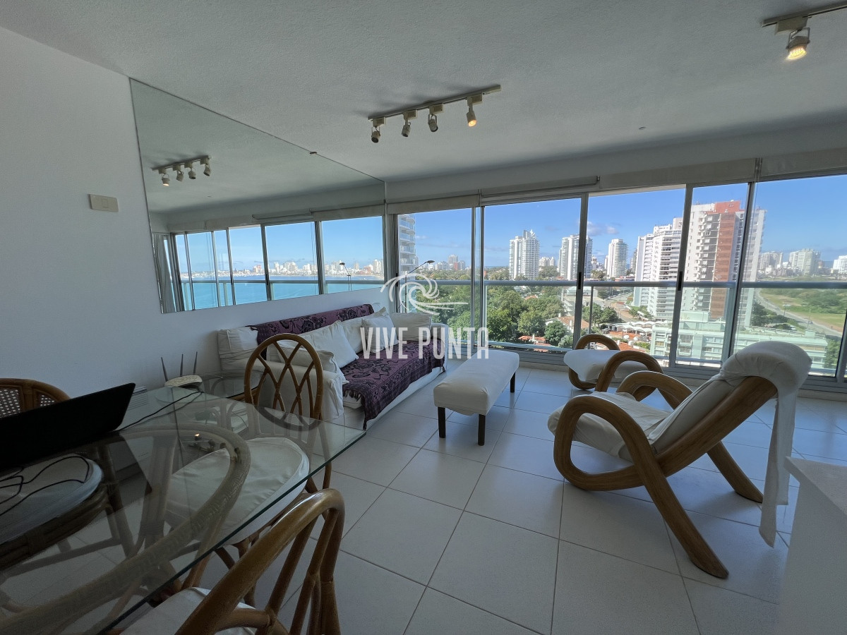 Apartamento ID.670 - Playa Mansa 