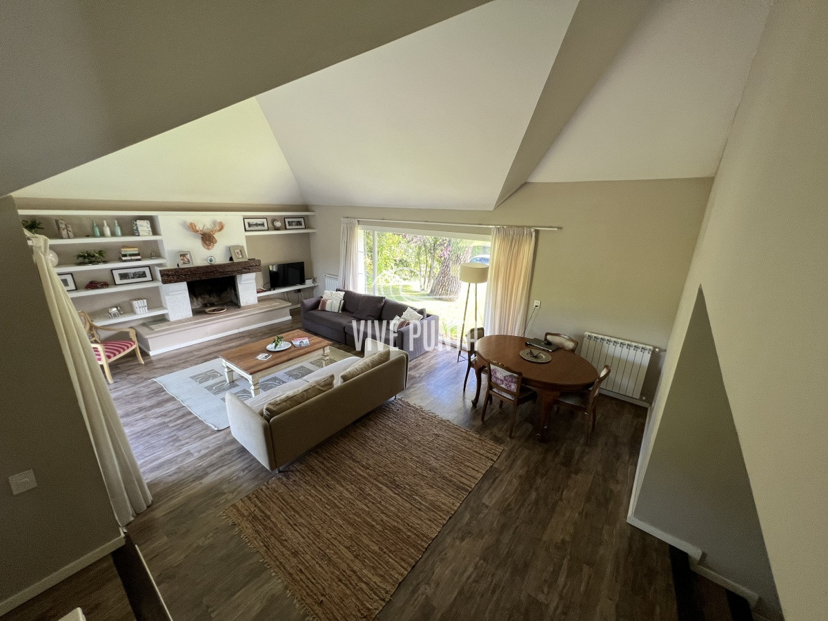 Casa ID.711 -  Casa en mansa parada 8