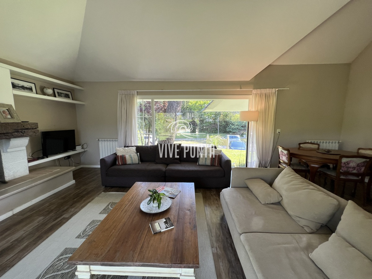 Casa ID.711 -  Casa en mansa parada 8
