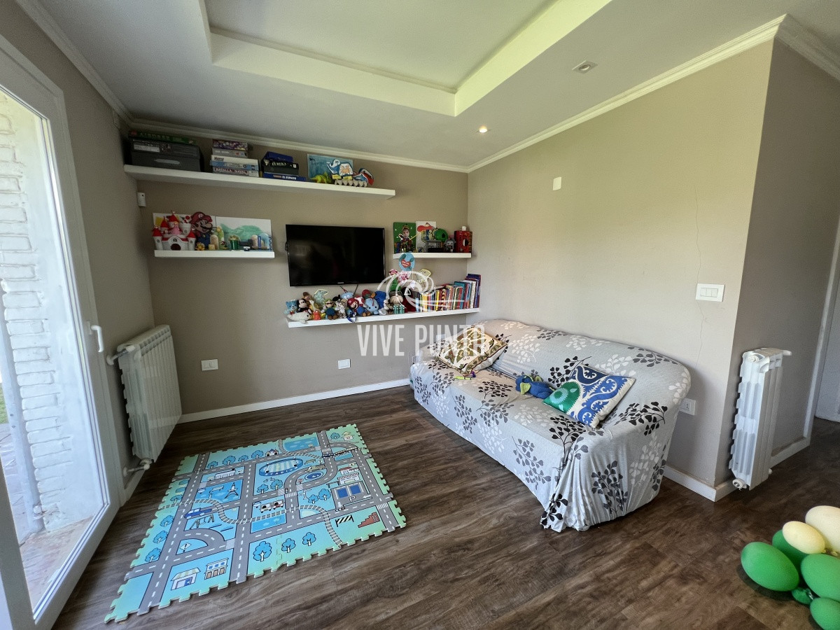 Casa ID.711 -  Casa en mansa parada 8