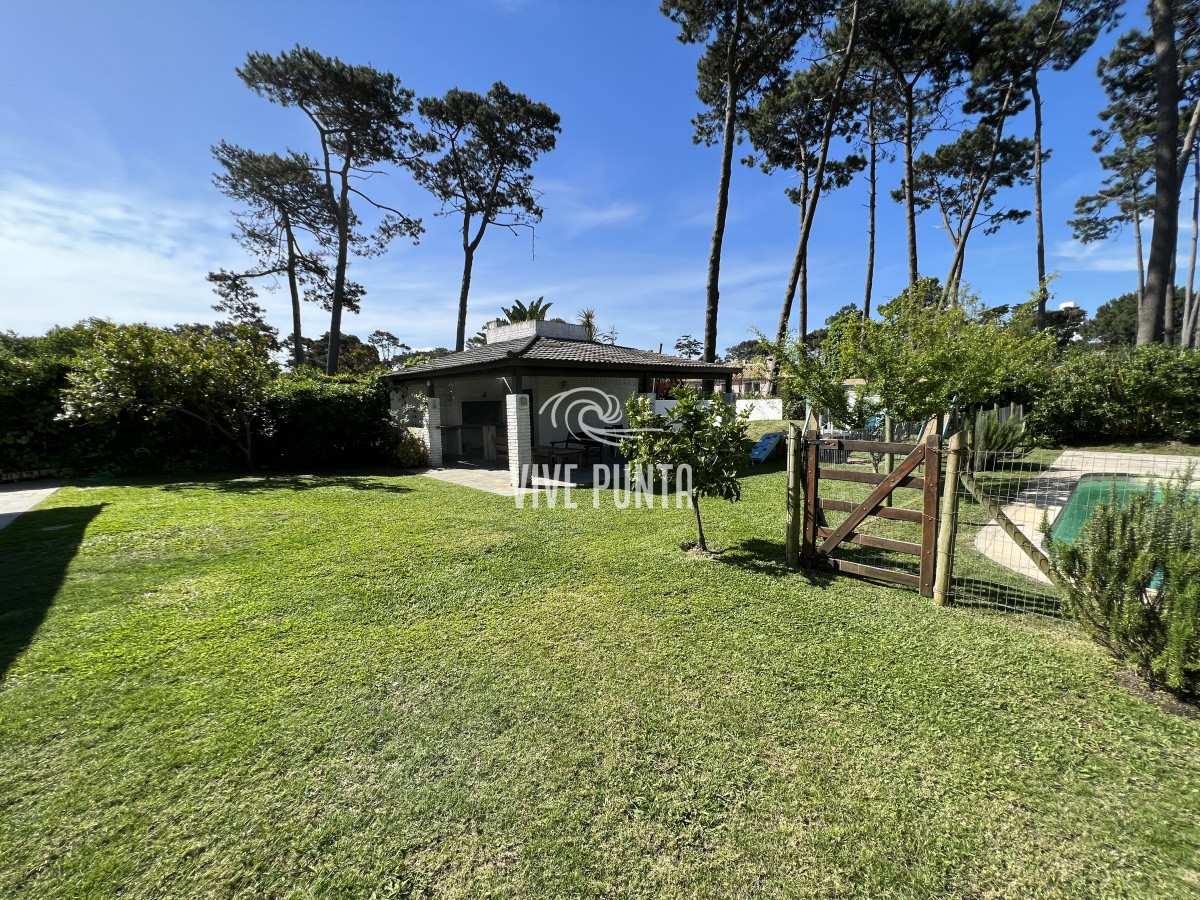 Casa ID.711 -  Casa en mansa parada 8