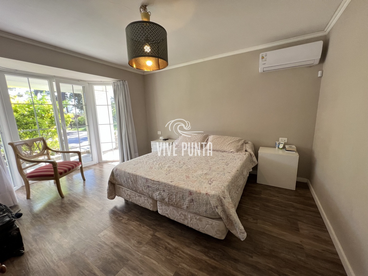 Casa ID.711 -  Casa en mansa parada 8