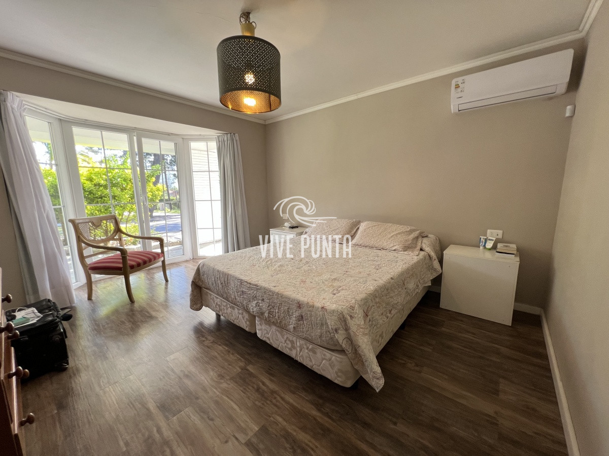 Casa ID.711 -  Casa en mansa parada 8