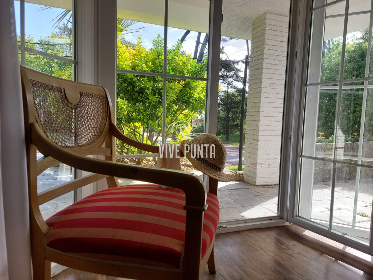 Casa ID.711 -  Casa en mansa parada 8