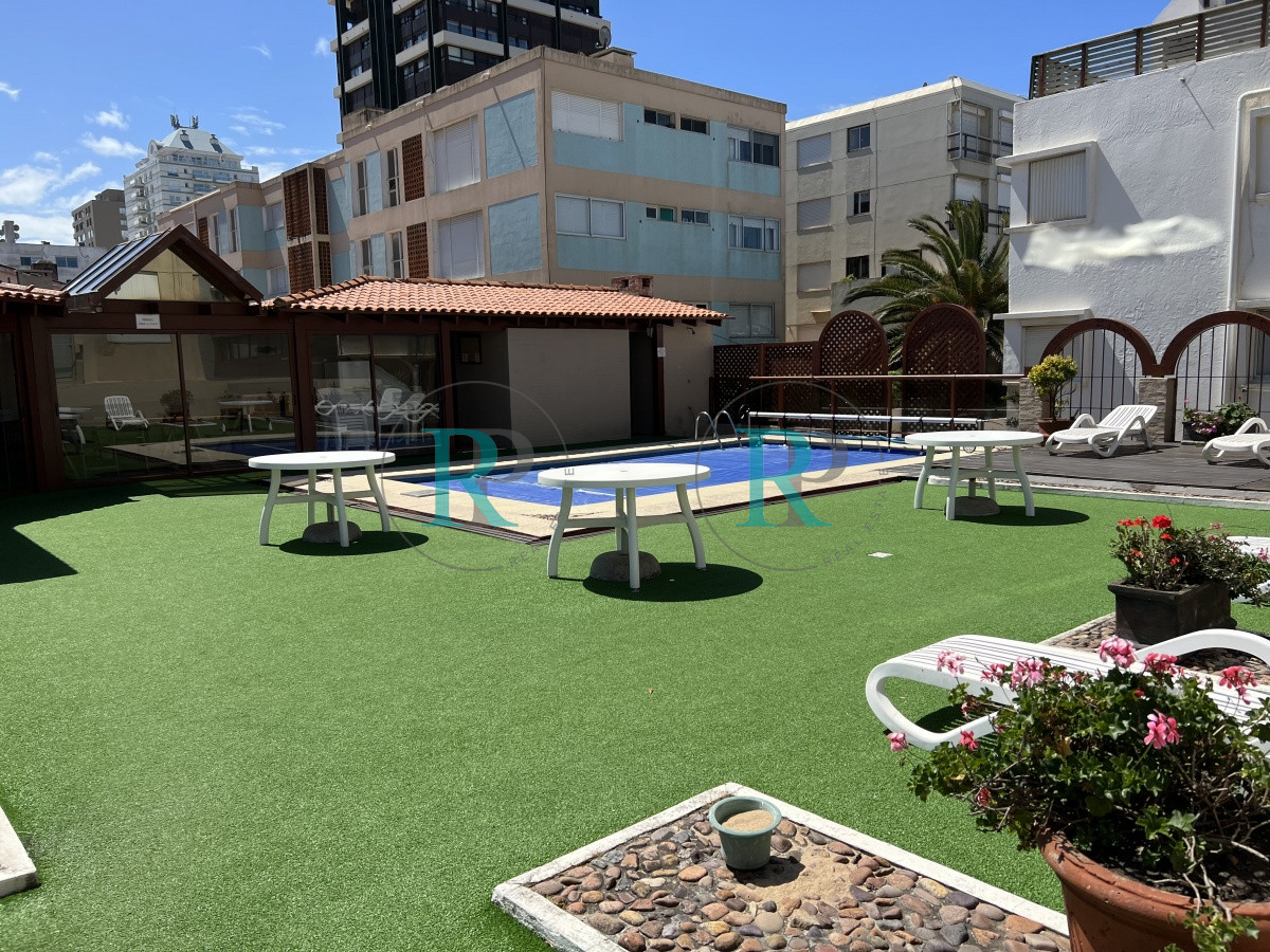 Apartamento ID.2097 - peninsula, a metros de la playa, parrillero propio