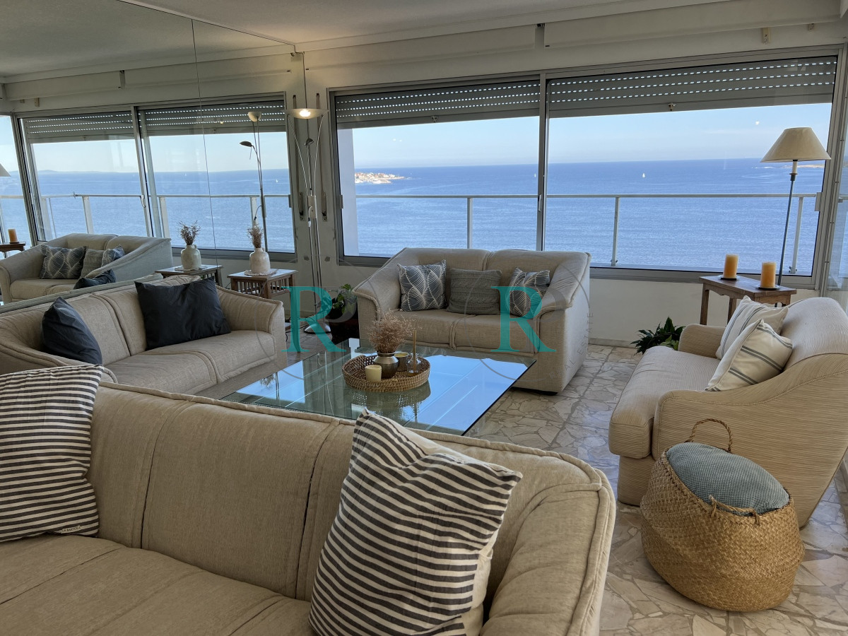 Apartamento ID.2302 - primera linea mansa