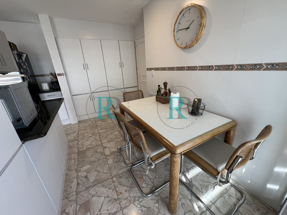 Apartamento ID.2302 - primera linea mansa