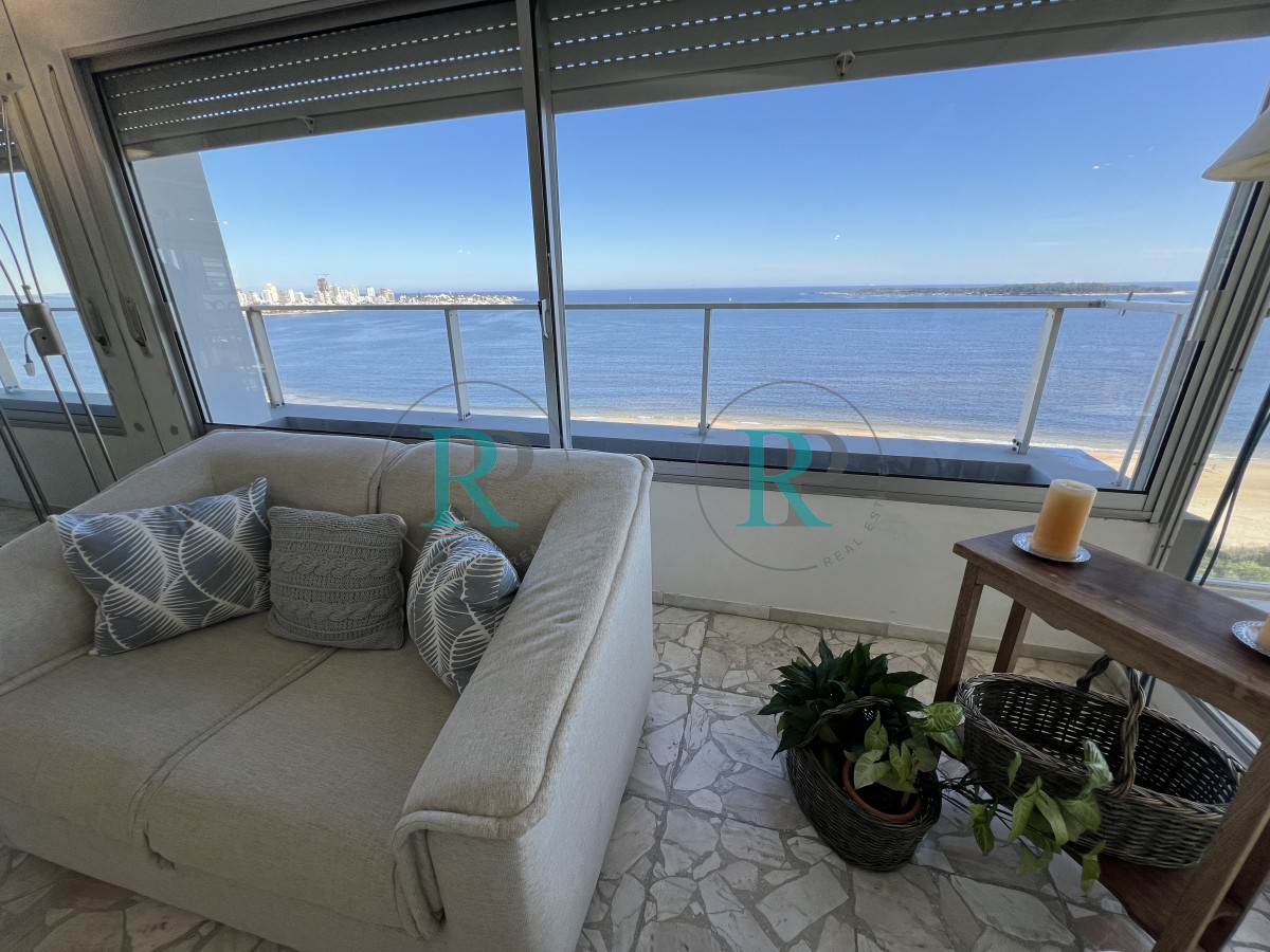 Apartamento ID.2302 - primera linea mansa