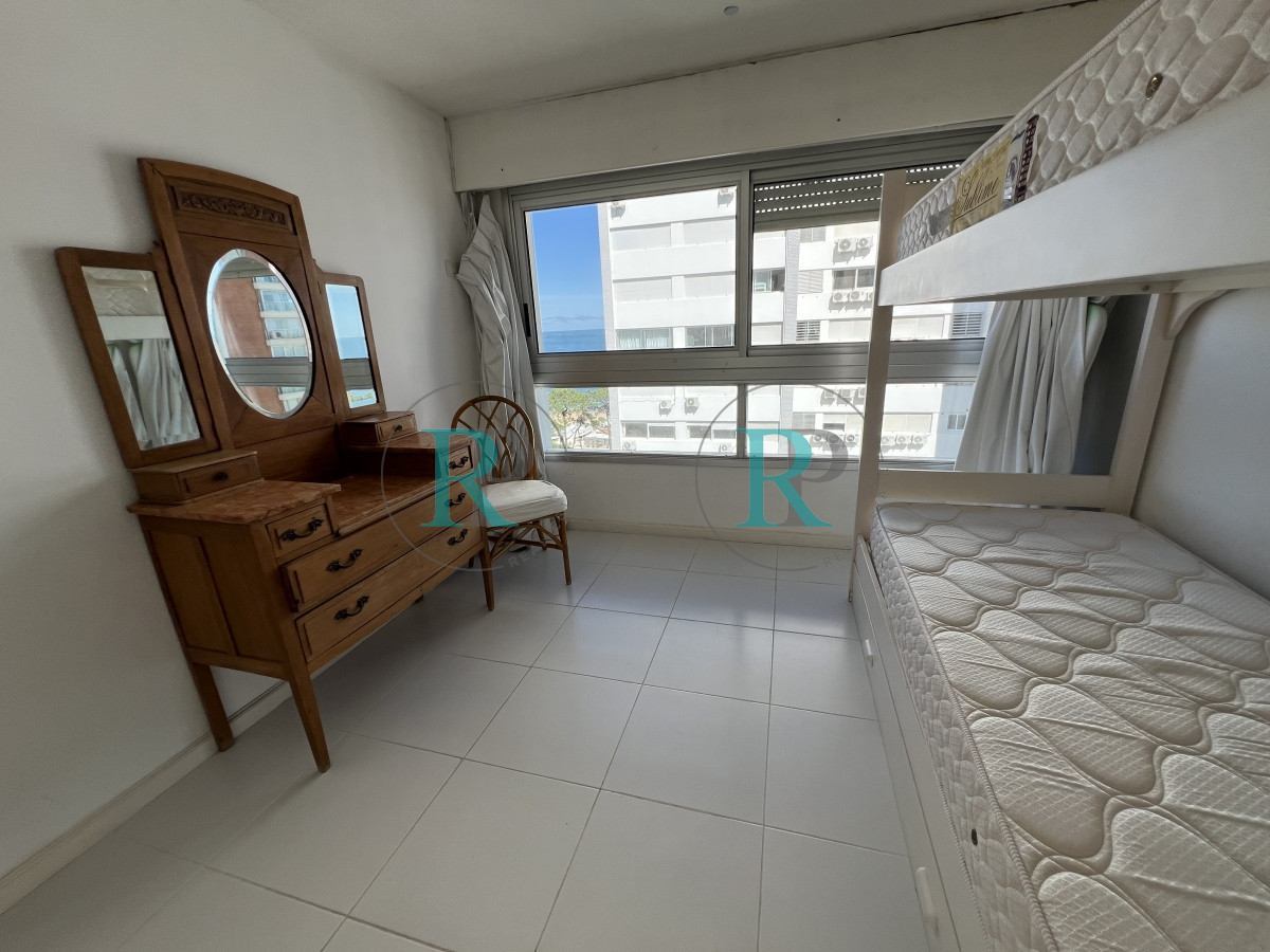 Apartamento ID.1747 - Playa Mansa 