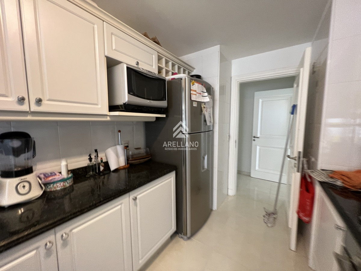 Apartamento ID.3963 - Alquiler temporada apartamento 3 dormitorios y dependencia 