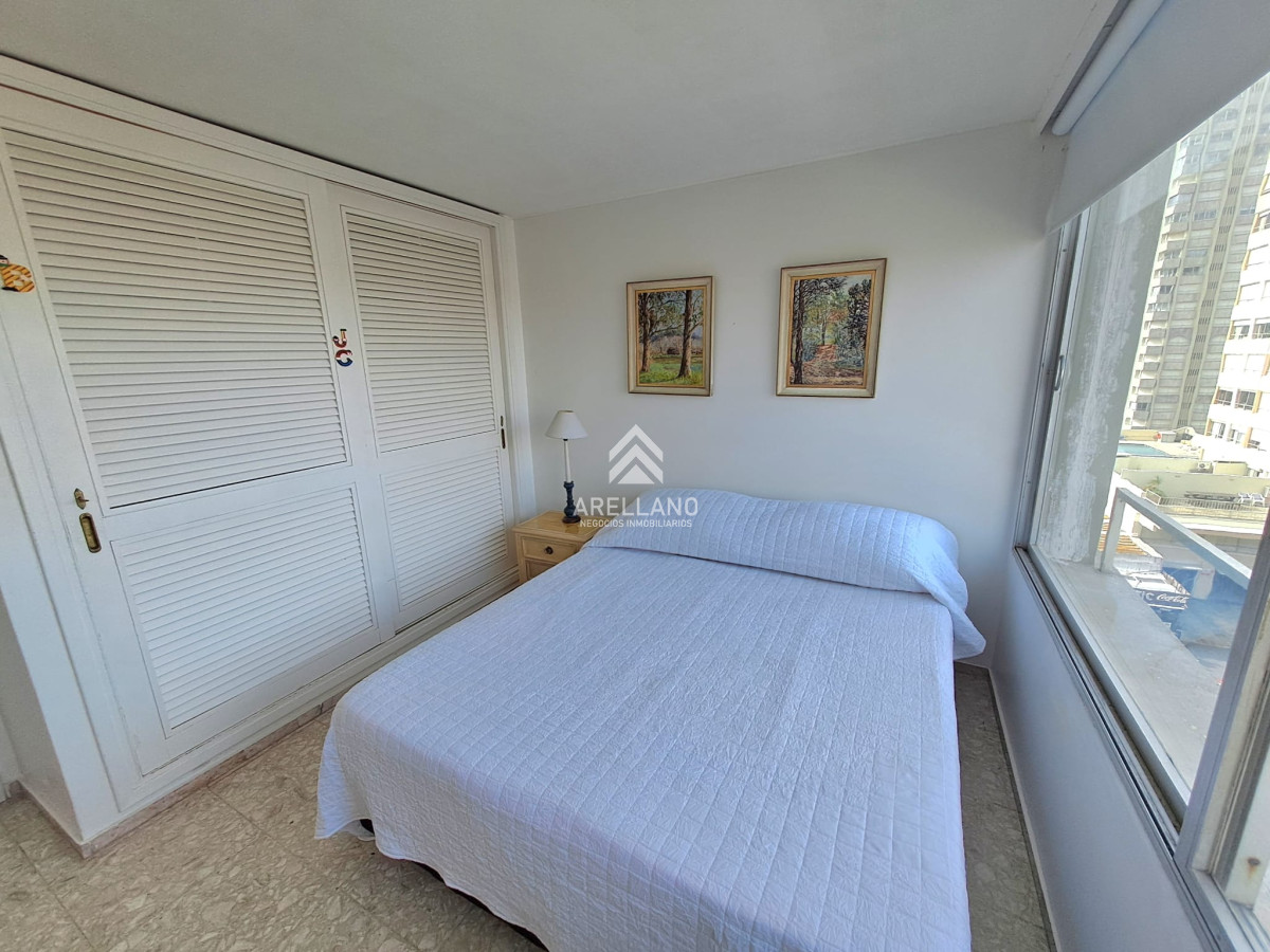 Apartamento ID.4532 - Venta apartamento 1 dormitorio y medio garaje.