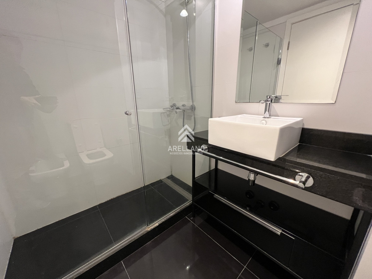 Apartamento ID.3616 - Venta apartamento 2 dormitorios en torre de categoría