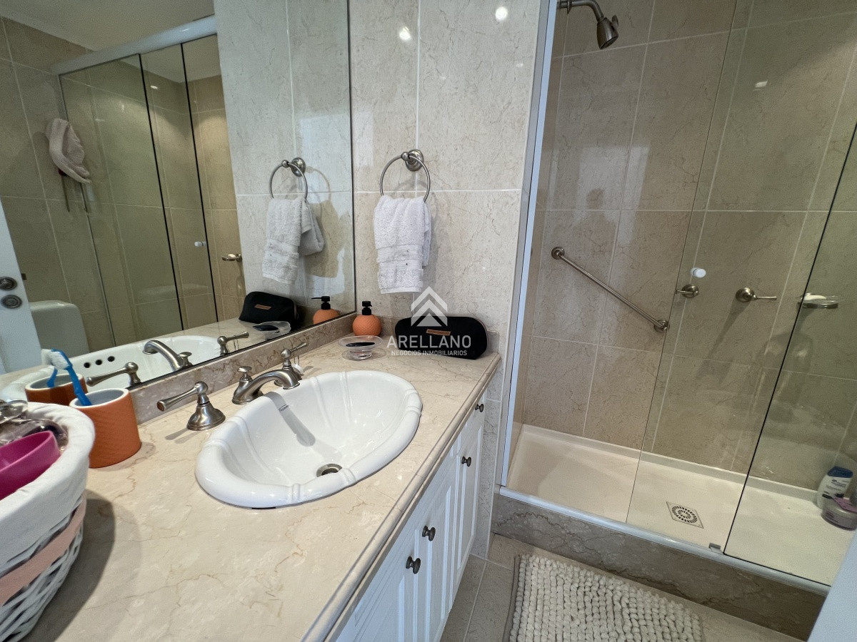 Apartamento ID.3963 - Alquiler temporada apartamento 3 dormitorios y dependencia 