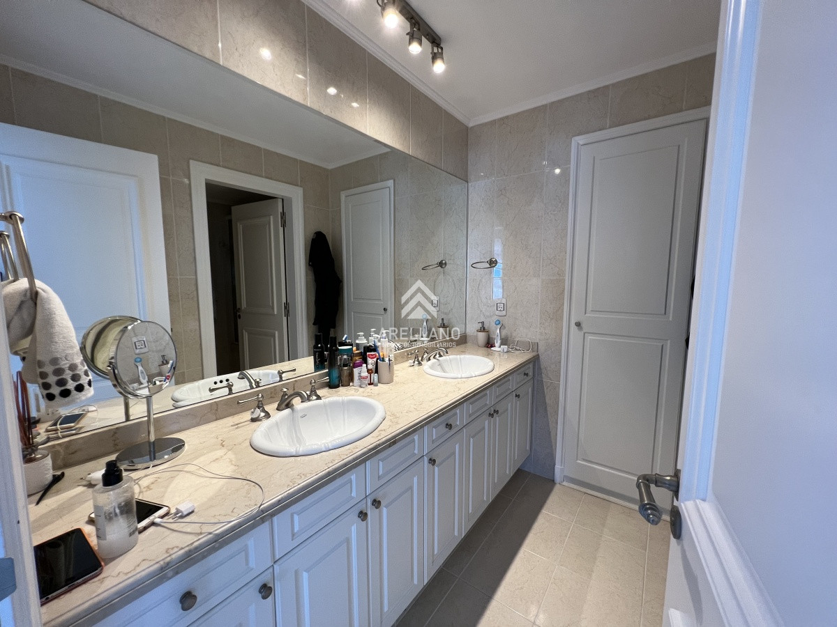 Apartamento ID.3963 - Alquiler temporada apartamento 3 dormitorios y dependencia 