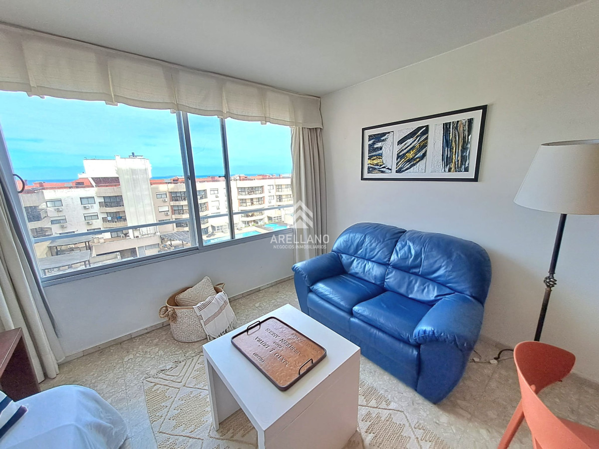 Apartamento ID.4532 - Venta apartamento 1 dormitorio y medio garaje.